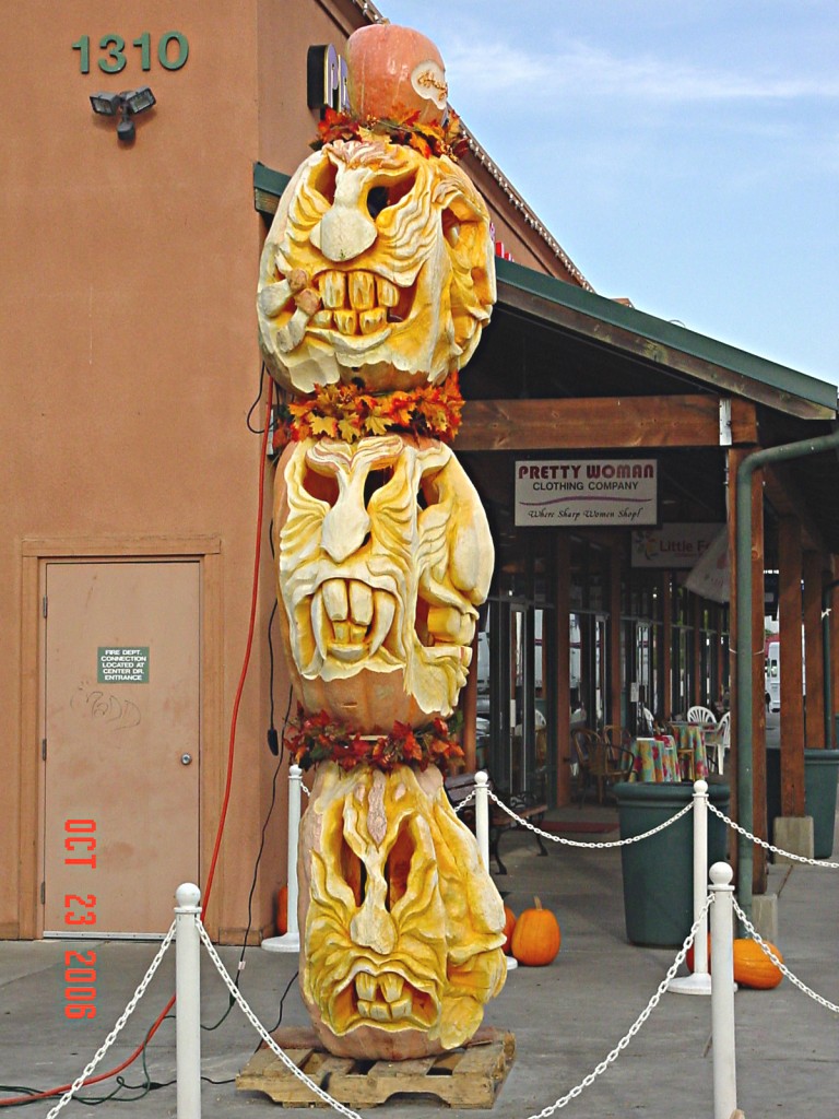Pumpkin Carving_Halloween Totem Pole by Pro Weld